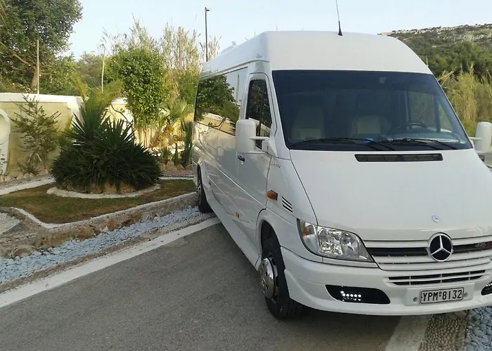 Mosaic Gardens Apartamento