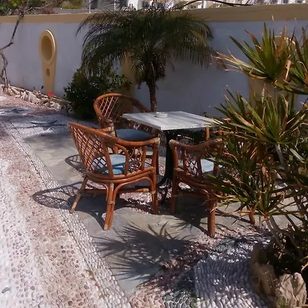 Mosaic Gardens Appartement