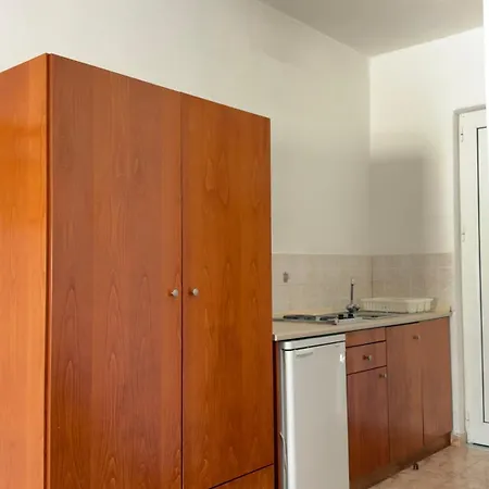 아파트 Mosaic Gardens 팔리라키